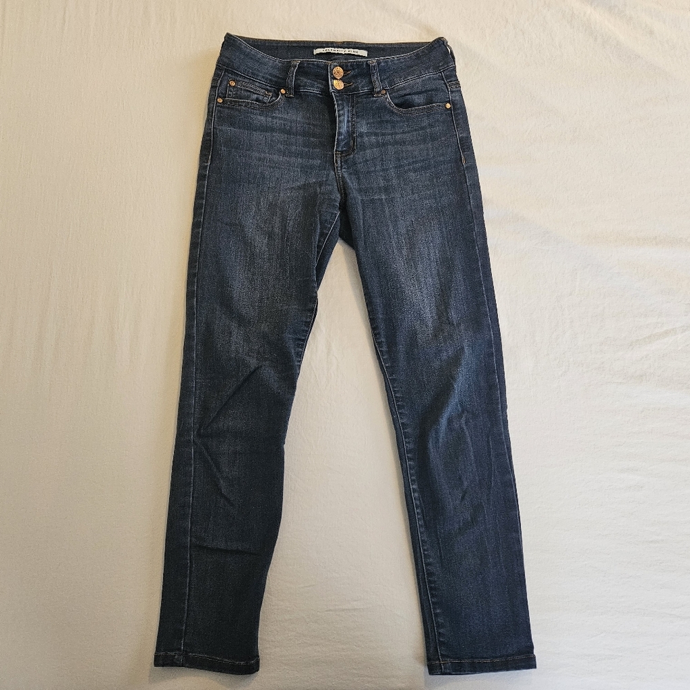 Celebrity Pink Skinny Crop Jeans